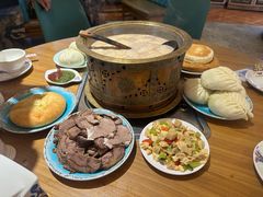 -蒙亨·手把肉·蒙古包文化主题餐厅(天恒广场店)