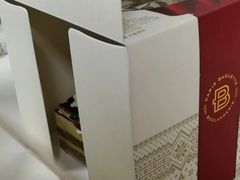-巴黎贝甜(大宁国际商业广场店)