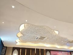 -哈啾嗨·新概念蒙餐(红星新城店)