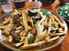 春笋腊肉-苗湘食府(十年店)
