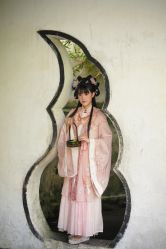 -一揽芳华汉服旗袍体验馆(拙政园店)
