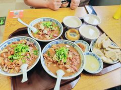 -门框胡同百年卤煮(新街口店)