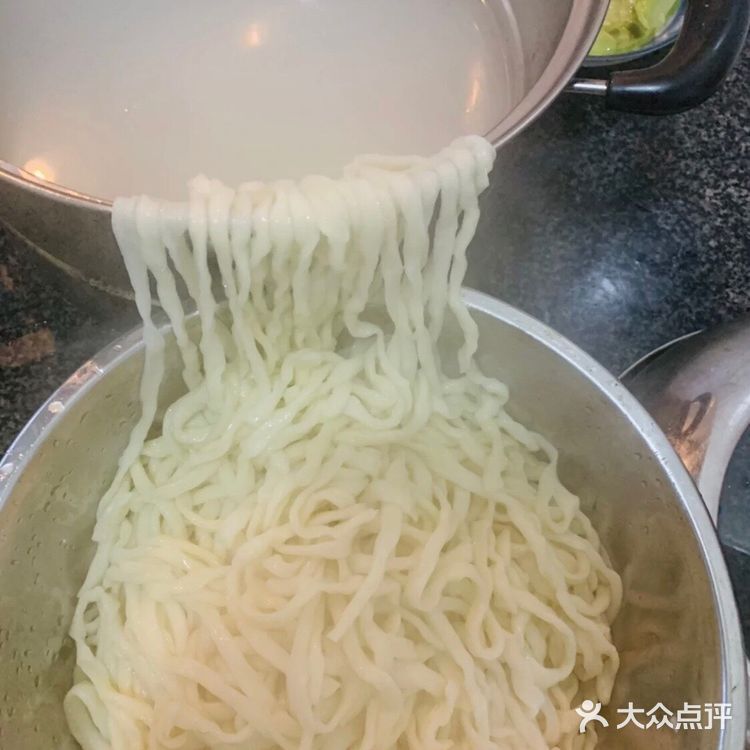 超赞又超级简单的家庭版牛肉雪菜面