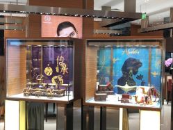 -周大福 CHOW TAI FOOK(新世界百货崇文店)