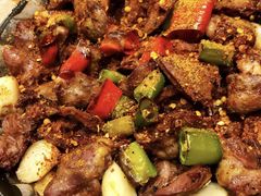 -老东镇啤酒屋海鲜加工·蒸汽海鲜·海鲜烧烤(台东店)