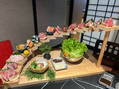-山川小町·极番烧肉(新地假日广场店)