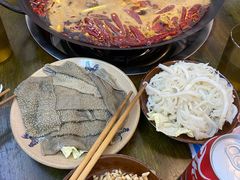 -黄潇洒老火锅(九眼桥宏济巷店)