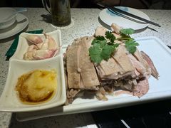 手抓羊肉-马老六清真餐饮(西站店)