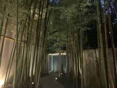 -穹六人间 people 6(岳阳路店)