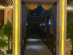 -颐尚温泉(东鼎购物中心店)
