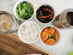 -母仪天下月子中心(光谷店)