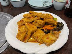 -金卯白肉罩火烧