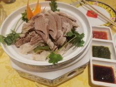 草原手把肉-德乐海蒙餐