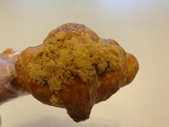 咸蛋黄流心可颂-肯德基(新八一店)
