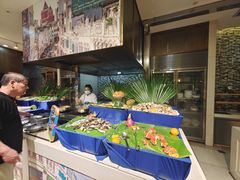 -海口绿发希尔顿酒店-田园汇自助餐·三文鱼·海鲜