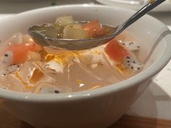 -江渔儿酸菜鱼·拔草餐厅(虎门君乐汇店)