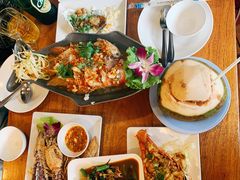 -两兄弟Song Pee Nong(2号店)