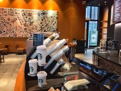 -星巴克(西安曲江银泰店)