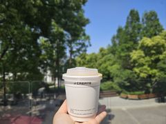 露营经典拿铁-J Create城市露营咖啡·简餐·宠物(上海动物园店)