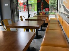 -UMAMI乌玛米披萨·汉堡·清真Halal(红岭北店)