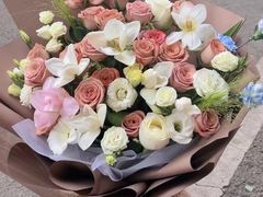 -雪蔓之鲜花气球派对(家佳源时代中心店)