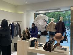 -Her Sight设计师女装集合店(静安华山路店)