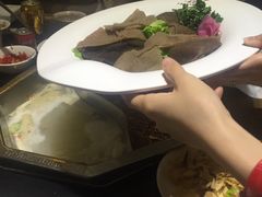 -重庆德庄火锅(体育中心店)