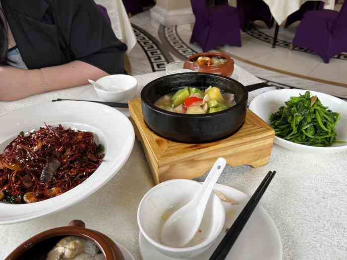 云腾食府·云南菜-"端午中午去吃的,还送了粽子.但是这次米线.