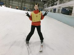 -乔波室内滑雪场