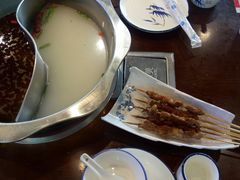 -亿诣蝎府炸酱面羊蝎子火锅(酷车小镇店)
