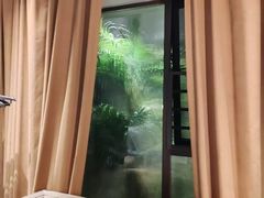 -万泊酒店(长沙五一广场国金中心店)