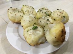 -老西白点心店