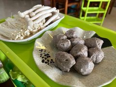 -15年老字号鑫鑫猪肚鸡·椰子鸡海南火锅(兴隆华侨农场店)