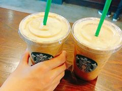 -星巴克(济南丁豪广场店)