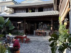 -巍山𤆵肉饵丝