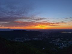 -鬼笑石后山停车场