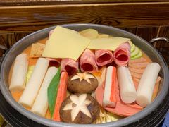 -七星布车休闲料理店