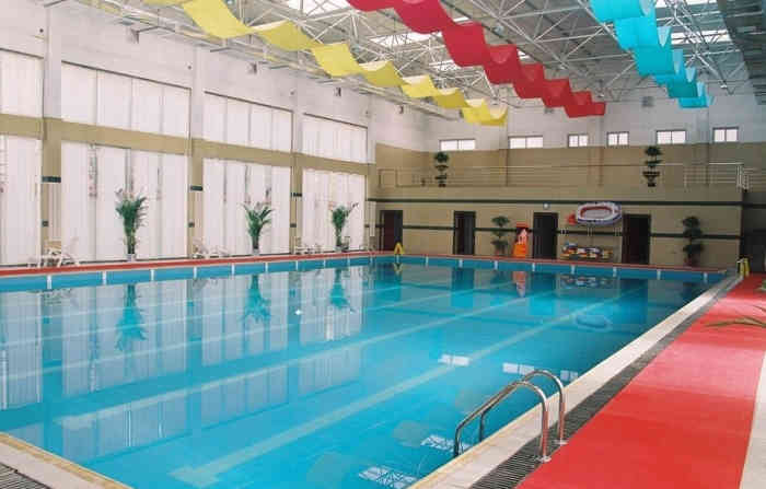 最近总想(学)游泳,看到香格里拉海洋之星的游泳课,单次私教体验课价格