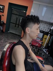 -鸿運 BARBER SHOP男士理发馆