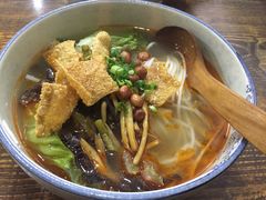 -陈记柳州螺蛳粉(大坪店)