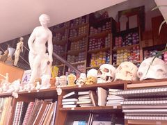 -三原色美术用品专营店(亿达新世界店)