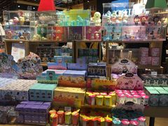 -九木杂物社(恒隆广场店)