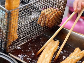 成都人的古早味：豆浆油条
