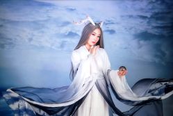 -盘子女人坊古装写真摄影(厦门总店)