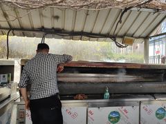 -肉孜古丽烤肉凉皮店