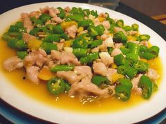 -万重锦·人文川菜馆(骡马市店)