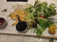 -汤姆家的牛排意面披萨(新城市广场店)