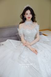 -艾朵婚纱