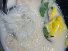-渔米丰·广府鱼汤米线(光明广场店)
