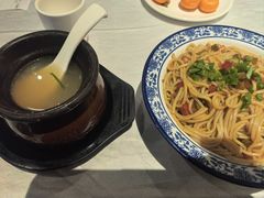 -鄱阳湖·江西小炒·瓦罐煨汤(五道口店)